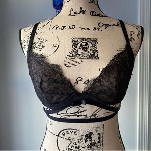 Victoria’s Secret very sexy strappy black lace unlined demi bralette - 34C